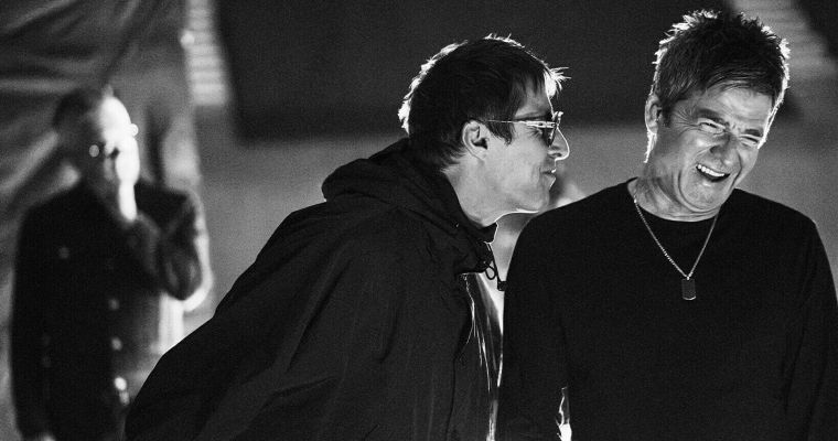 Oasis: Don't Look Back in Anger (15)