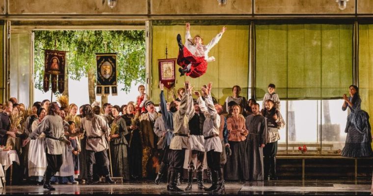 Met Opera:  Eugene Onegin