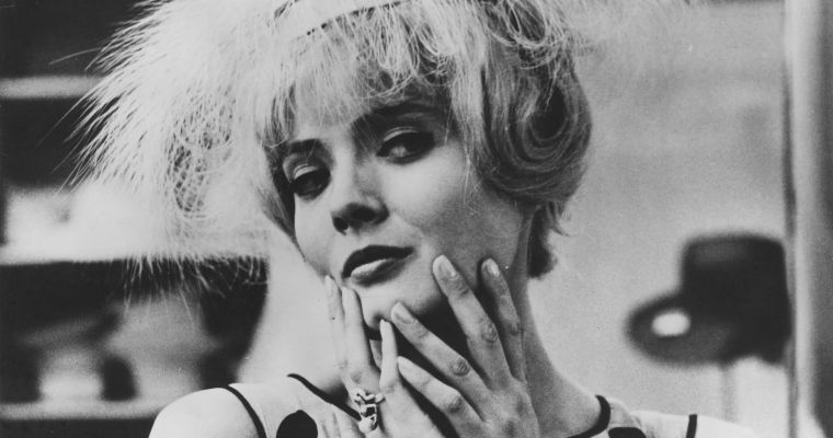 Sunscreen: Cleo from 5 to 7 (PG)