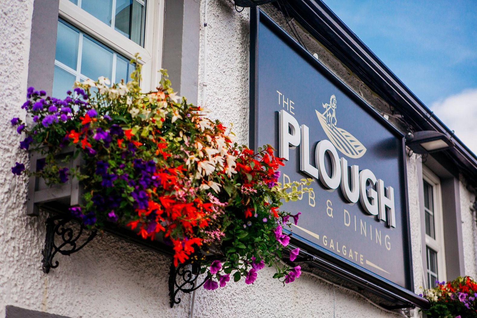 image of the outside of the Plough