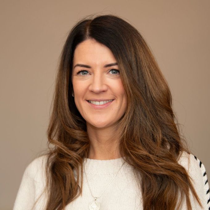 Dr. Carly Henderson