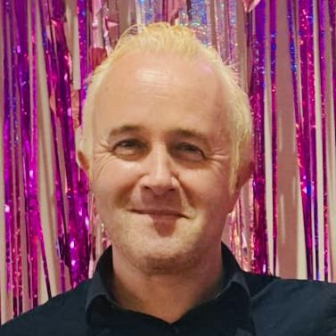 Simon Nixon